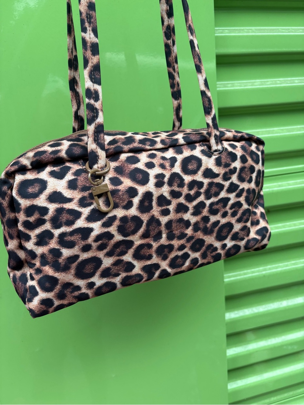 Leopard Print Shoulder Bag in Brown